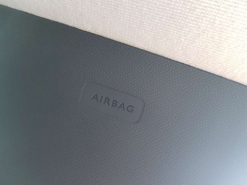 Recambio de airbag cortina delantero izquierdo para peugeot 208 (p2) allure referencia OEM IAM 9827991480  