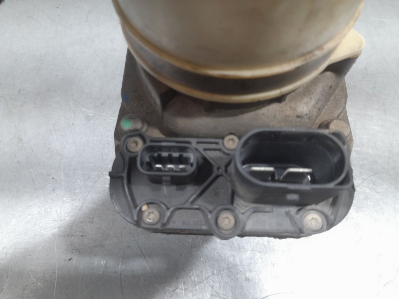 Recambio de bomba direccion electrica para opel zafira / zafira family b (a05) 1.9 cdti (m75) referencia OEM IAM 7625955135 0666