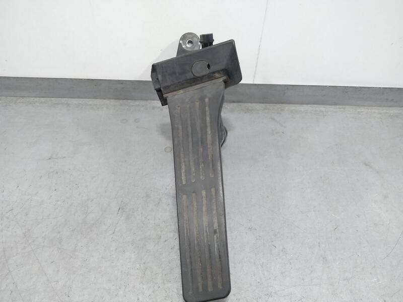 Recambio de potenciometro pedal para kia cee´d business referencia OEM IAM x100327003x100 327003xxx 