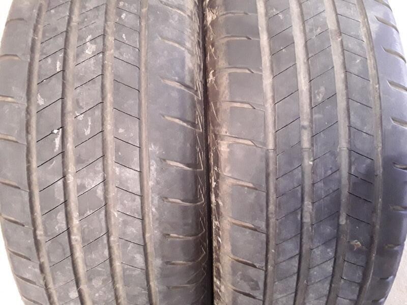 Recambio de neumatico pareja para neumaticos reutilizados - referencia OEM IAM 2256517102V BRIDGESTONE 225/65/17/102V