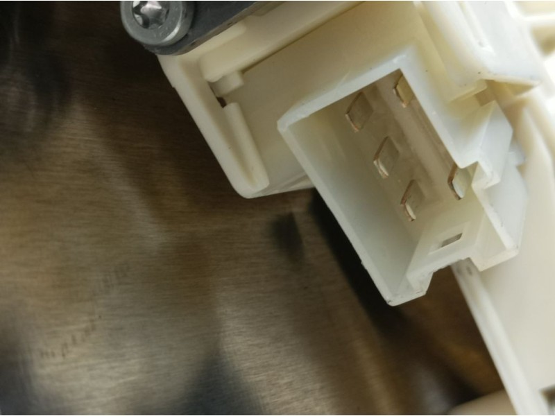 Recambio de elevalunas trasero izquierdo para mercedes-benz clase c (w204) berlina c 200 cdi blueefficiency (204.001) referencia