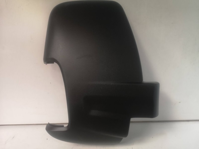 Recambio de carcasa espejo derecho para ford transit kombi (ttg) referencia OEM IAM NEGRA  