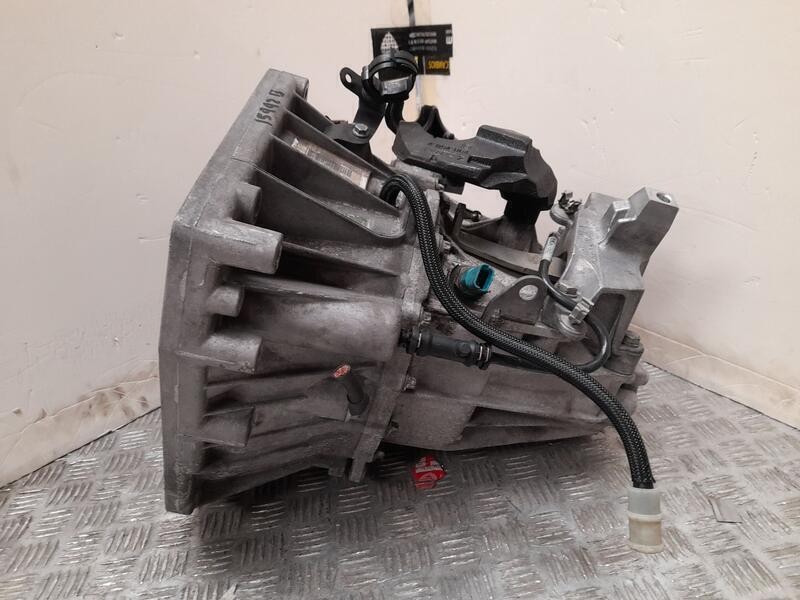 Recambio de caja cambios para renault megane iii berlina 5 p dynamique referencia OEM IAM TL4032 S026030 6VELOCIDADES
