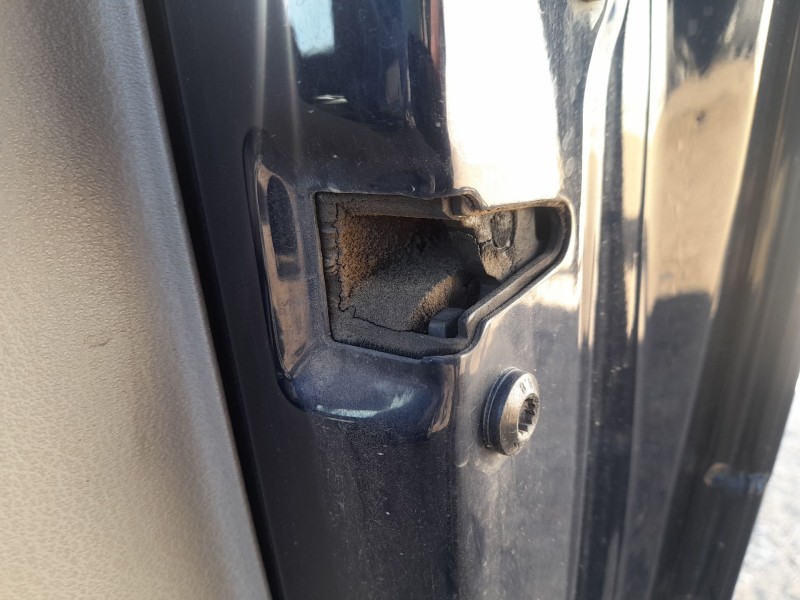 Recambio de cerradura puerta delantera derecha para audi a3 (8p1) 2.0 tdi 16v referencia OEM IAM 4E1837016  