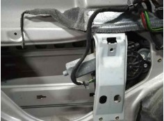 Recambio de elevalunas trasero izquierdo para mercedes-benz clase c (w203) berlina 220 cdi (203.006) referencia OEM IAM   ELECTR