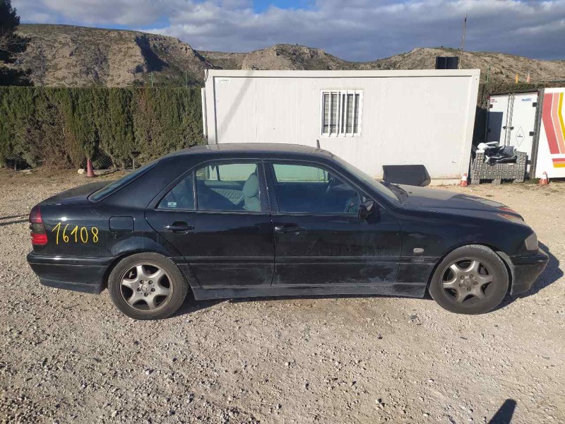mercedes-benz clase c (w202) berlina del año 1998