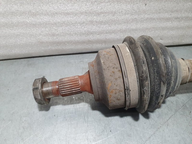 Recambio de transmision delantera izquierda para citroën c4 picasso sx referencia OEM IAM 9637117780  