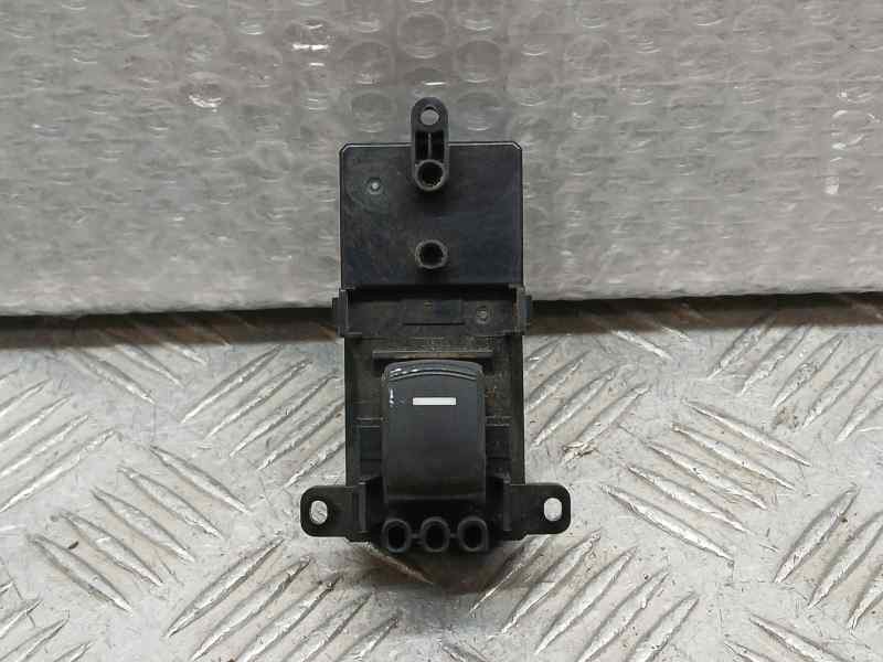 Recambio de mando elevalunas trasero izquierdo para honda cr-v elegance hybrid 2wd referencia OEM IAM M64613  