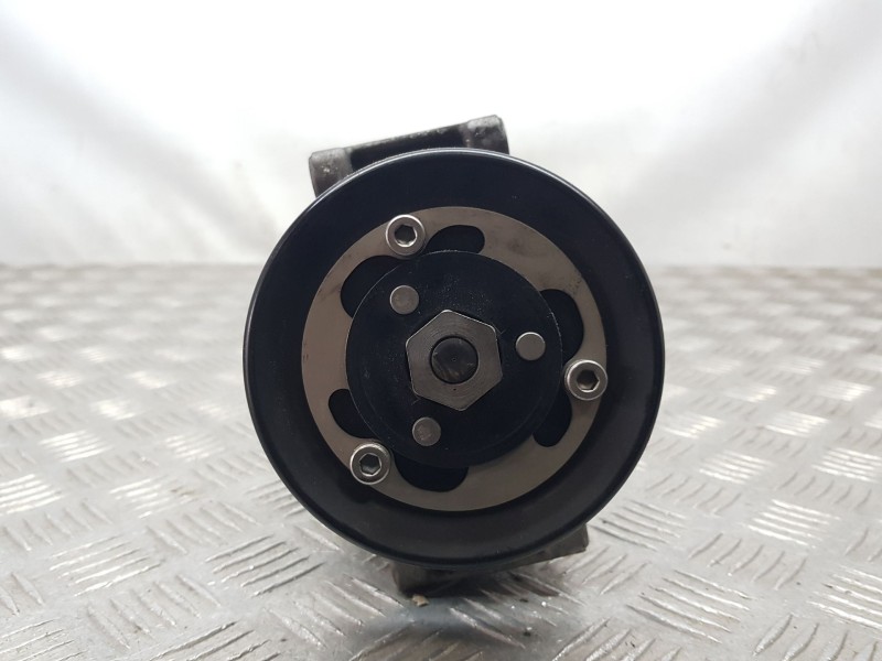 Recambio de compresor aire acondicionado para seat leon st (5f8) 2.0 tdi referencia OEM IAM 5Q0820803F  