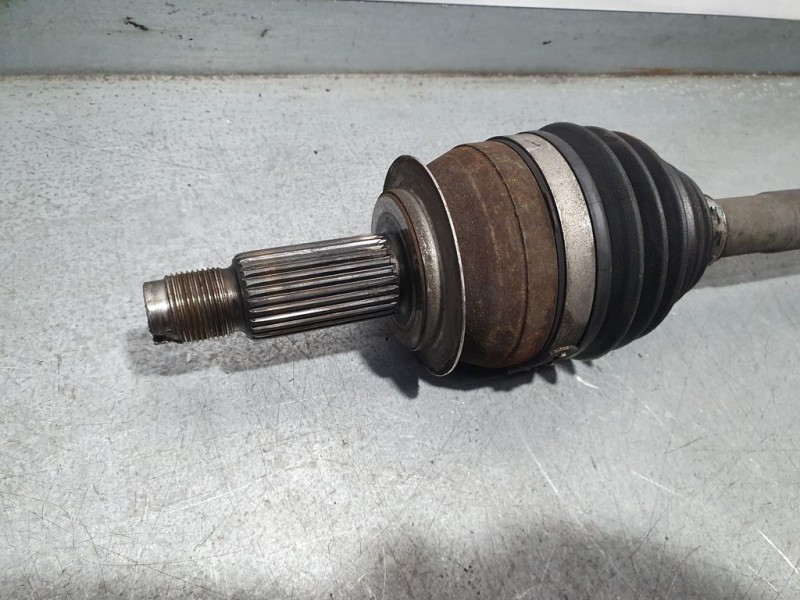 Recambio de transmision delantera derecha para subaru legacy familiar/outback b13 (bp) 2.5i outback referencia OEM IAM 28321AG02