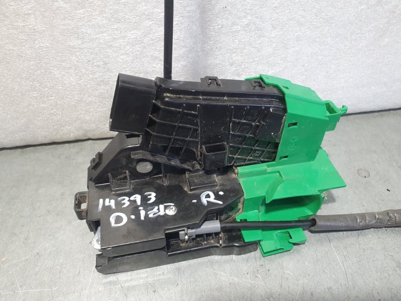 Recambio de cerradura puerta delantera izquierda para hyundai i30 (pd) essence referencia OEM IAM 81310G3040  5 PINES