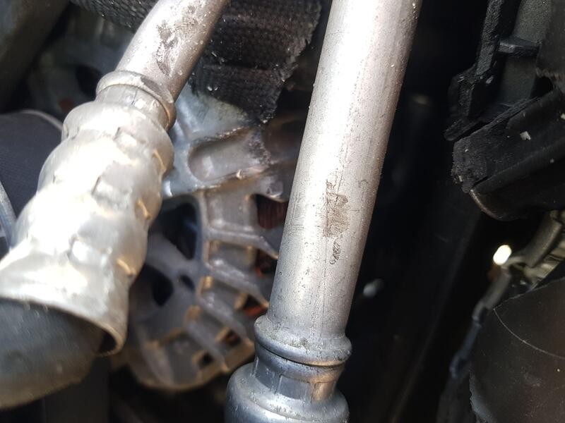 Recambio de alternador para volkswagen sharan (7n1, 7n2) 2.0 tdi referencia OEM IAM 03L903024F  