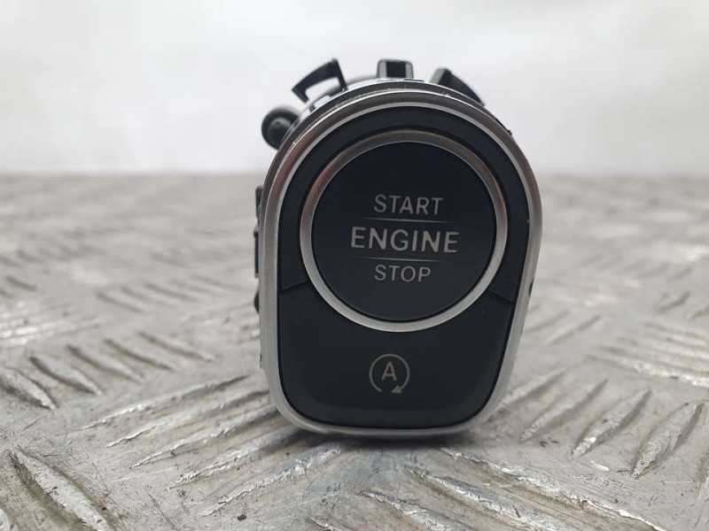 Recambio de boton start/stop para mercedes-benz clase cla (c118) coupe cla 200 d referencia OEM IAM A1779051001  
