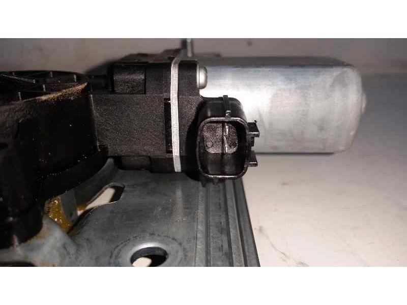 Recambio de elevalunas trasero derecho para renault captur dynamique referencia OEM IAM  2 PINS ELECTRICO