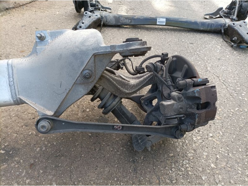 Recambio de puente trasero para peugeot 508 allure referencia OEM IAM 9640718710  DISCO 5 TORN C/ABS