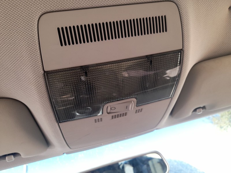 Recambio de luz interior para audi a3 (8p1) 2.0 tdi 16v referencia OEM IAM 8P0947135D  