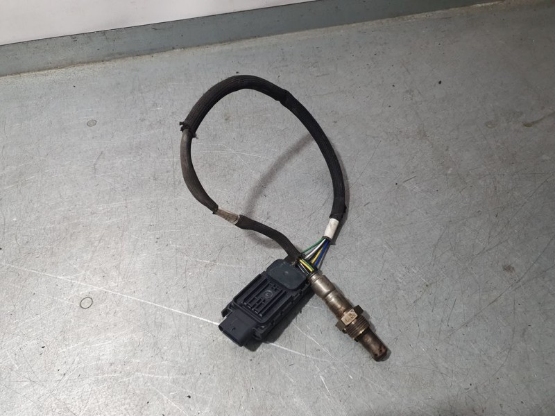 Recambio de sonda lambda para peugeot 3008 gt line referencia OEM IAM 9816276480 0281006851852 BOSCH