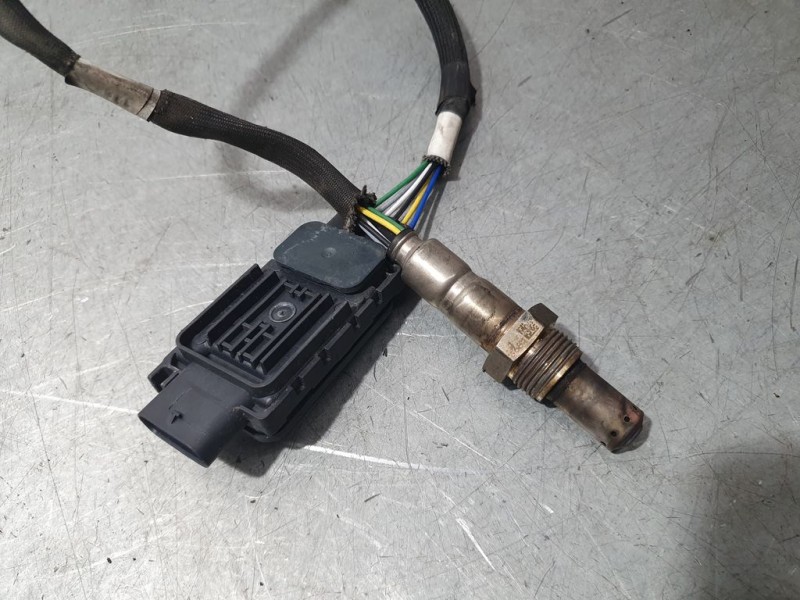 Recambio de sonda lambda para peugeot 3008 gt line referencia OEM IAM 9816276480 0281006851852 BOSCH