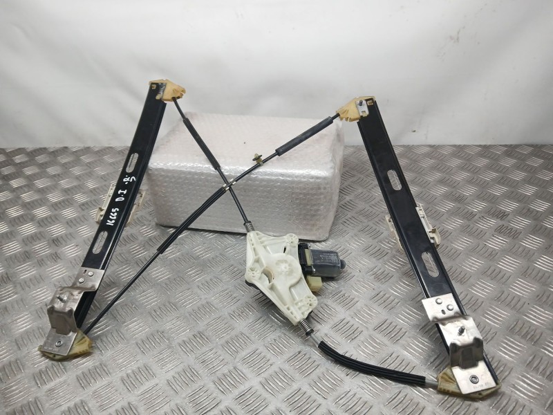 Recambio de elevalunas delantero izquierdo para seat leon st (5f8) 2.0 tdi referencia OEM IAM 5F4837461D ELECTRICO 2 PINS 