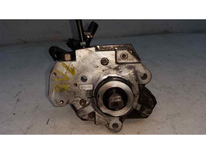 Recambio de bomba alta presion para toyota yaris 1.4 turbodiesel cat referencia OEM IAM 044510047 2210033010 BOSCH