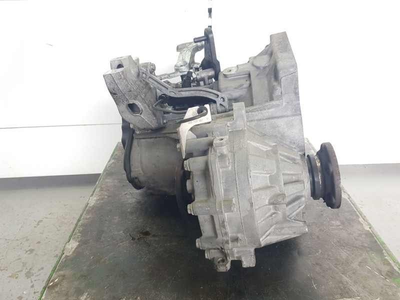 Recambio de caja cambios para volkswagen golf vi (5k1) advance bluemotion referencia OEM IAM LUB 21081 5VELOCIDADES