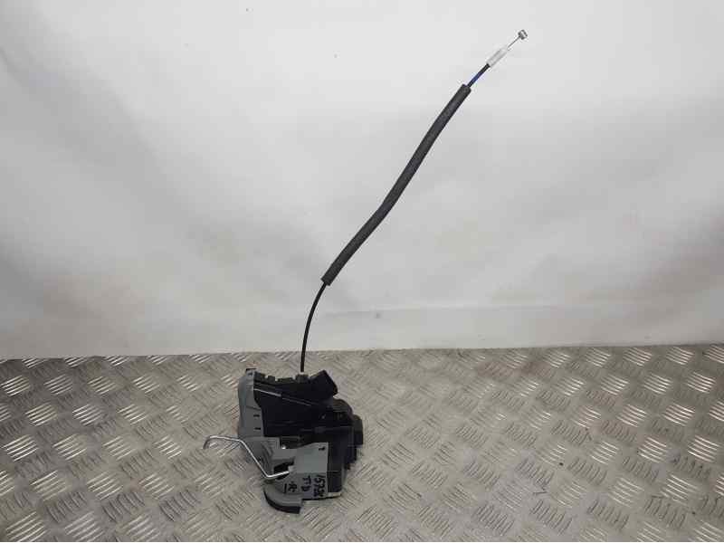 Recambio de cerradura puerta trasera derecha para hyundai i20 active link referencia OEM IAM 81420C8020  4 PINES