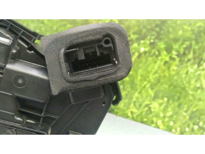 Recambio de cerradura puerta delantera derecha para volkswagen passat lim. (3g2) edition bmt referencia OEM IAM 5E1837016A 7 PIN