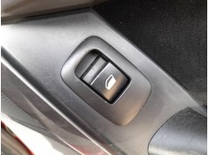 MANDO ELEVALUNAS TRASERO DERECHO 6554YJ 