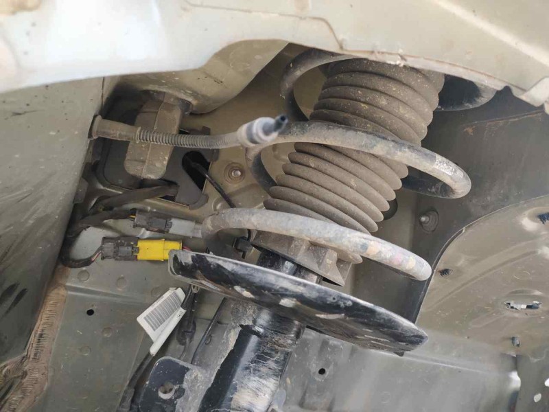 Recambio de amortiguador delantero derecho para peugeot 3008 gt-line referencia OEM IAM 9819718680  