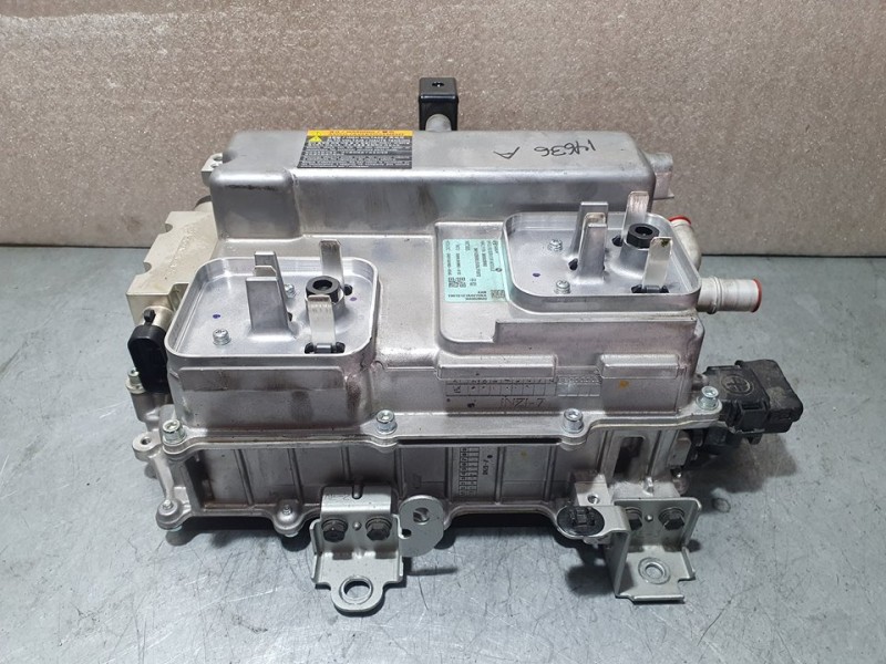 Recambio de transformador hibrido para hyundai ioniq klass electro referencia OEM IAM 366102B005  