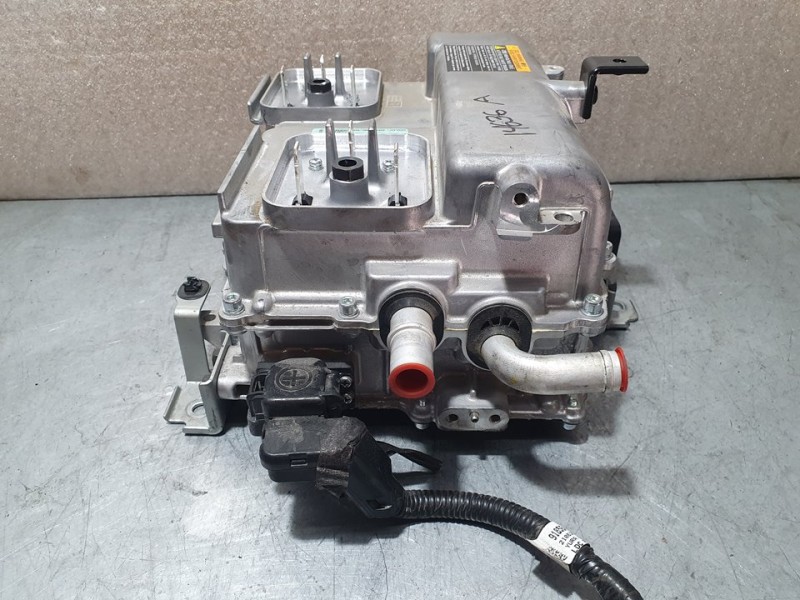 Recambio de transformador hibrido para hyundai ioniq klass electro referencia OEM IAM 366102B005  