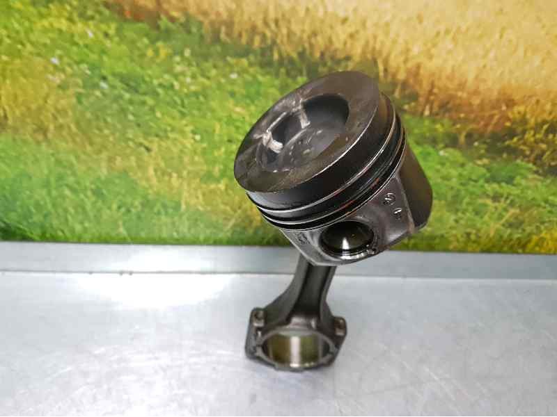 Recambio de biela para seat leon (5f1) style referencia OEM IAM   C/ PISTON