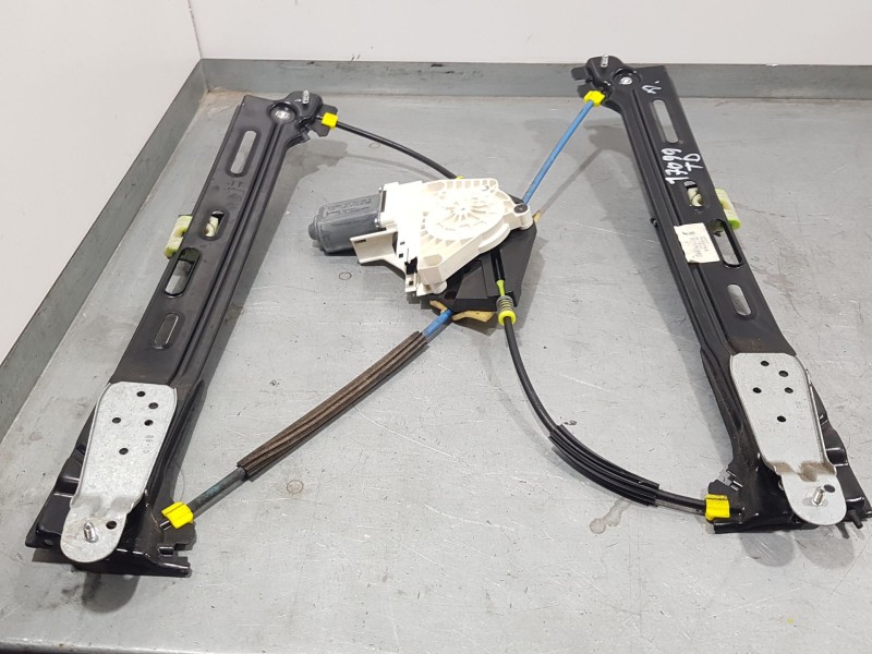 Recambio de elevalunas trasero derecho para volkswagen sharan (7n1, 7n2) 2.0 tdi referencia OEM IAM 7N0843700C 2 PINS 