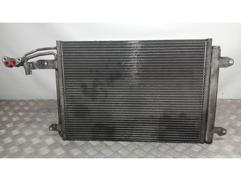 Recambio de condensador / radiador aire acondicionado para volkswagen golf vi (5k1) advance bluemotion referencia OEM IAM 1K0820