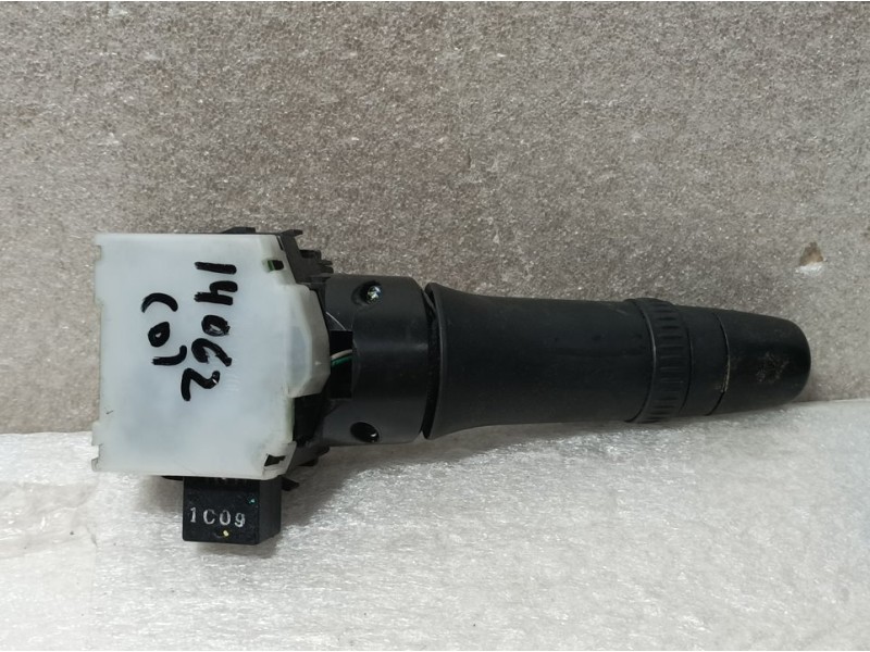 Recambio de mando luces para citroën c-zero high line referencia OEM IAM E380013  