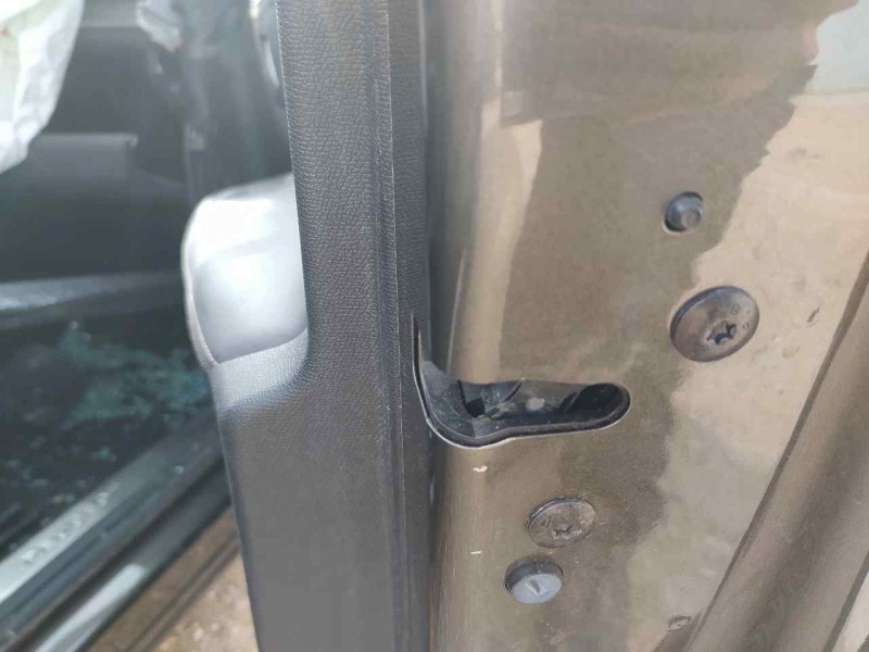 Recambio de cerradura puerta delantera derecha para peugeot 3008 gt-line referencia OEM IAM 9810423780  