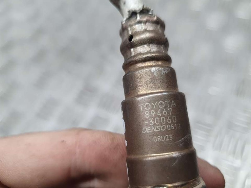 Recambio de sonda lambda para lexus is 300h referencia OEM IAM 8946730060 DENSO 