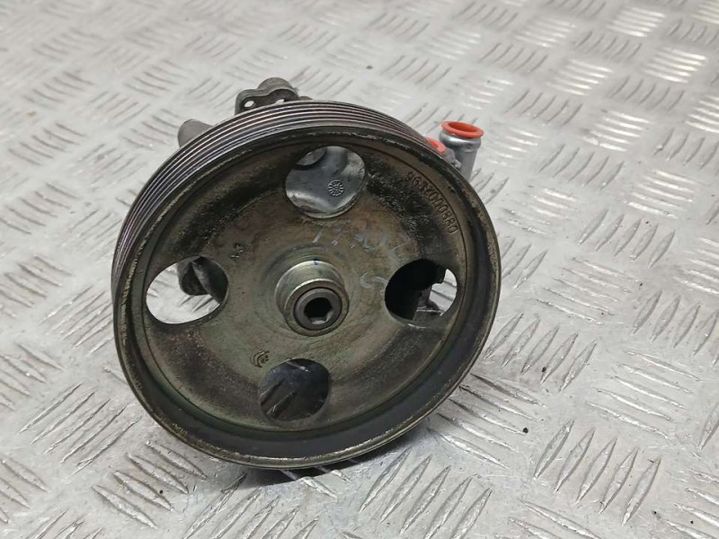 Recambio de bomba direccion para citroën c5 break 2.0 hdi premier referencia OEM IAM 9636086680 7617955502 ZF