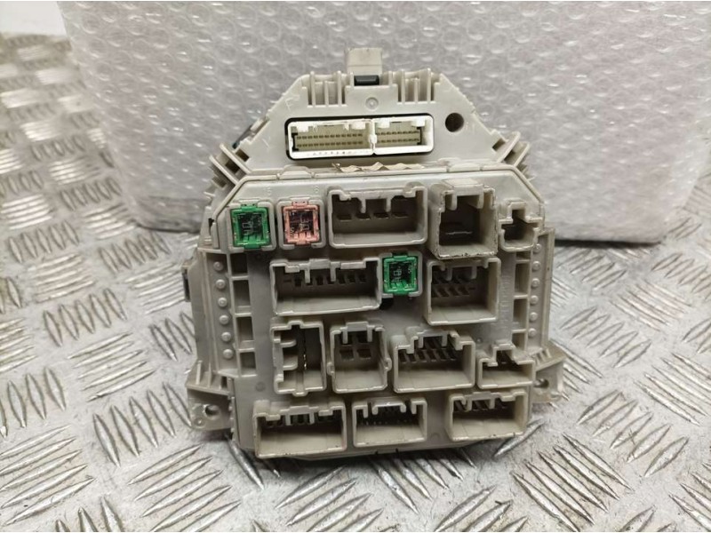 Recambio de cuadro instrumentos para toyota aygo (kgb/wnb) básico referencia OEM IAM   SIN REFERENCIA