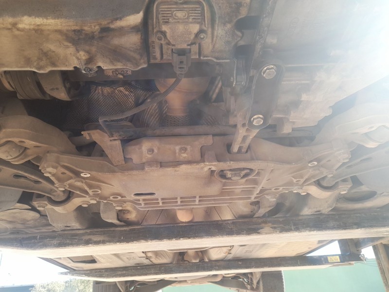 Recambio de puente delantero para audi a3 (8p1) 2.0 tdi 16v referencia OEM IAM 1K0199313AL  