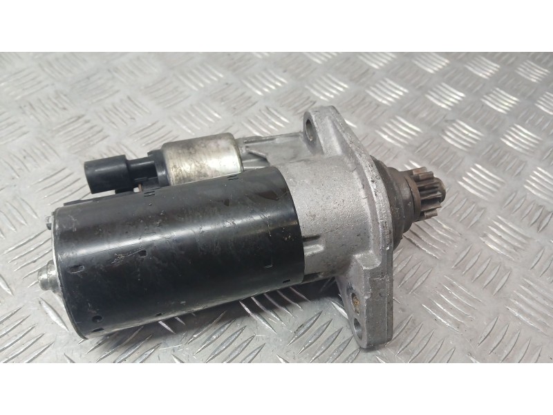 Recambio de motor arranque para volkswagen golf vi (5k1) advance bluemotion referencia OEM IAM 02Z911024H BOSCH 0001153007