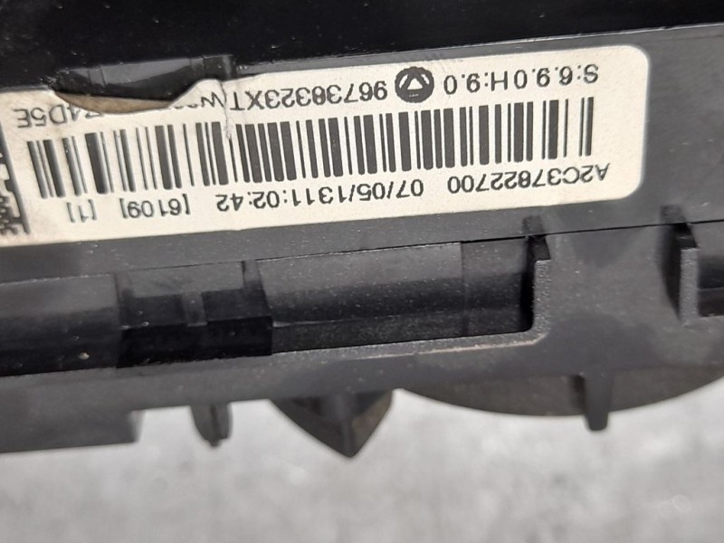 Recambio de mando climatizador para peugeot 5008 allure referencia OEM IAM 96738323  