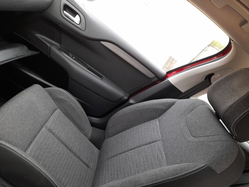 Recambio de asiento delantero derecho para citroën c4 ii (nc_) 1.6 bluehdi 100 referencia OEM IAM   