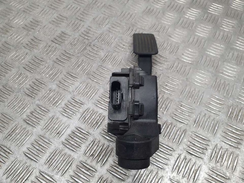 Recambio de potenciometro pedal para hyundai ioniq klass hybrid referencia OEM IAM DH32728G2100 35191G2100 