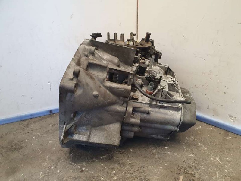 Recambio de caja cambios para citroën c5 break 2.0 hdi premier referencia OEM IAM 20LM25 0149161 5VELOCIDADES