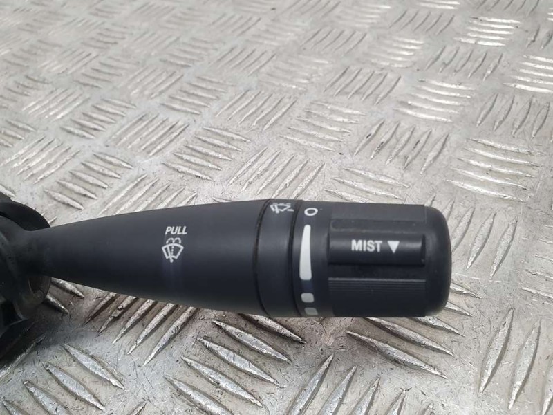 Recambio de mando limpia para dodge avenger sxt referencia OEM IAM 214867206  