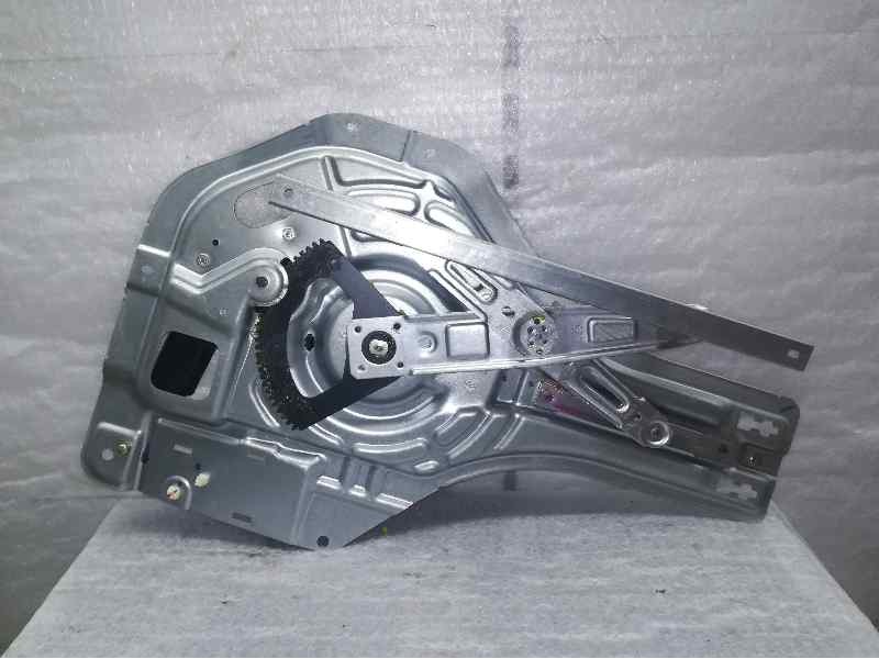 Recambio de elevalunas trasero derecho para hyundai tucson (jm) 2.0 crdi style referencia OEM IAM F00 1A2468 2 PINS ELECTRICO 83