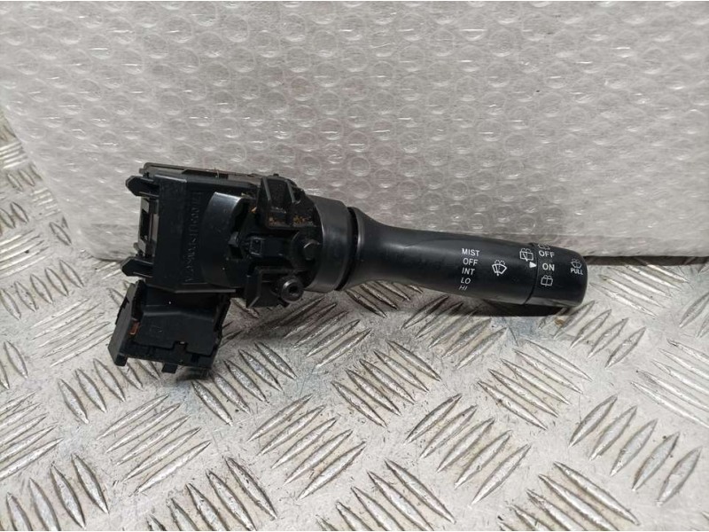 Recambio de mando limpia para toyota aygo (kgb/wnb) básico referencia OEM IAM 17F144  