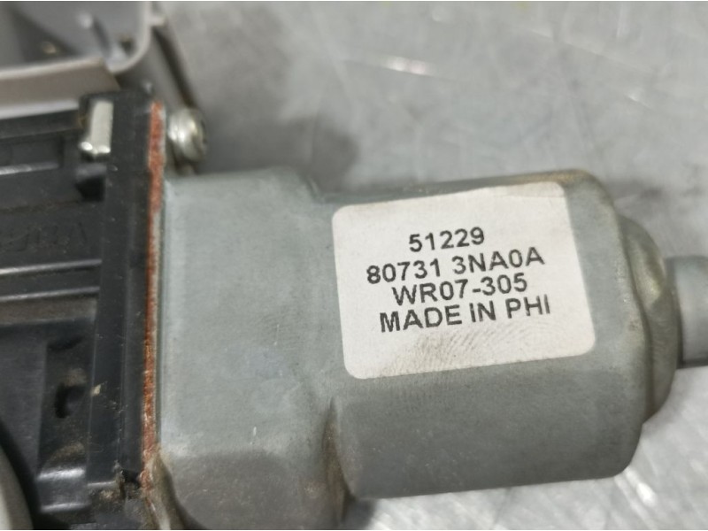 Recambio de elevalunas delantero derecho para nissan leaf acenta referencia OEM IAM 807313NA0A 2 PINS ELECTRICO 2 PINS