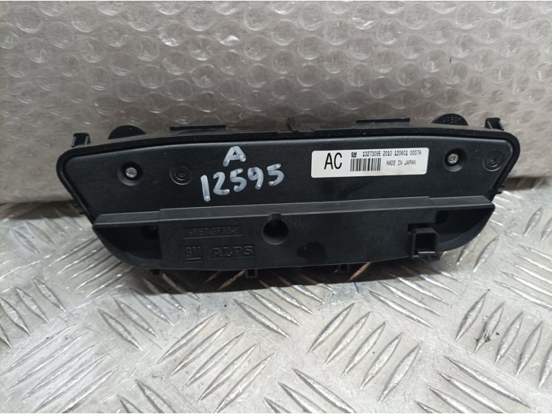 Recambio de mando climatizador para opel insignia berlina selective referencia OEM IAM 13273095  